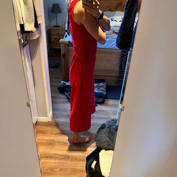 Red ankle length jumpsuit - Picture 4 of 5